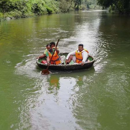 Regenta Jungle Resort Kabini Springs Begūr Buitenkant foto