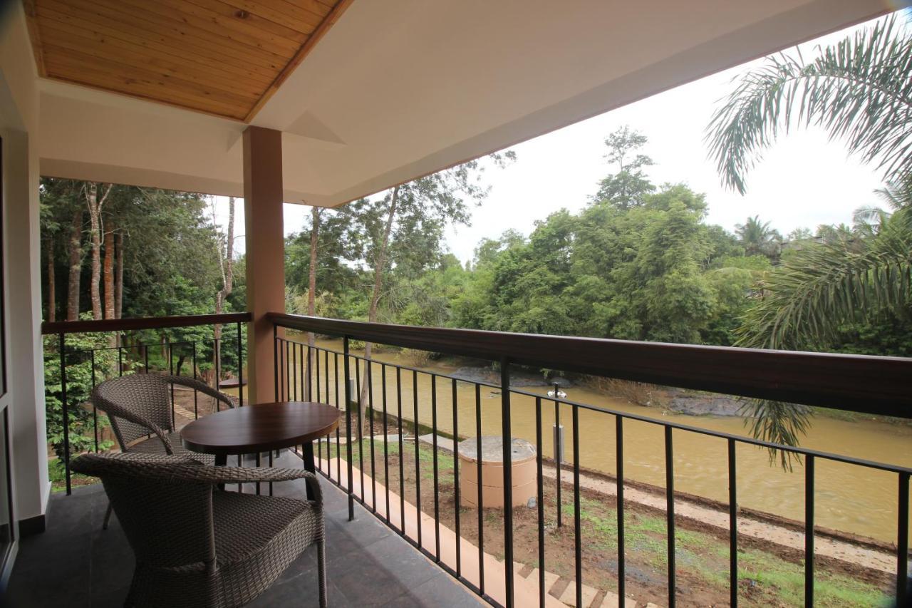 Regenta Jungle Resort Kabini Springs Begūr Buitenkant foto